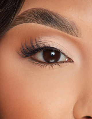 P.LOUISE LASHES - Ochi lateral