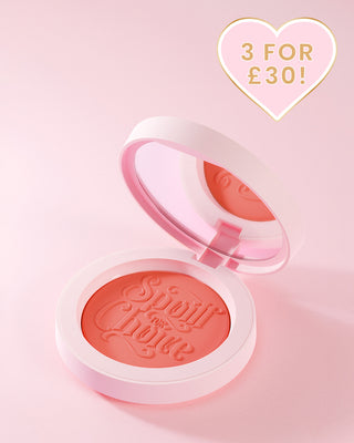 Răsfățat pentru blush cremă de alegere