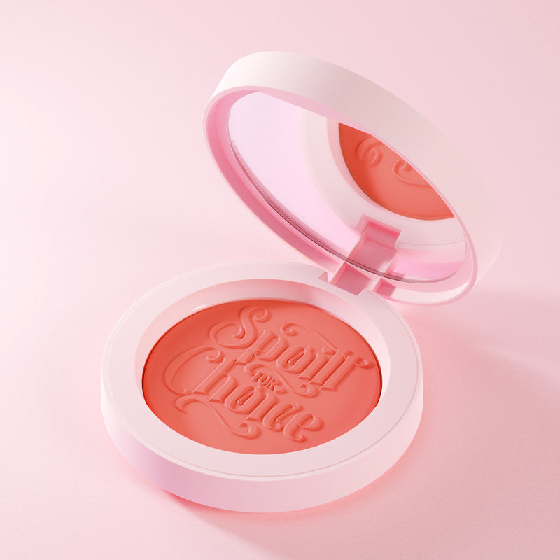 Răsfățat pentru blush cremă de alegere